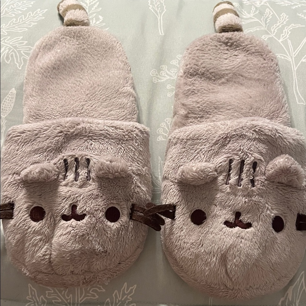 Pusheen the Cat Plush Slippers